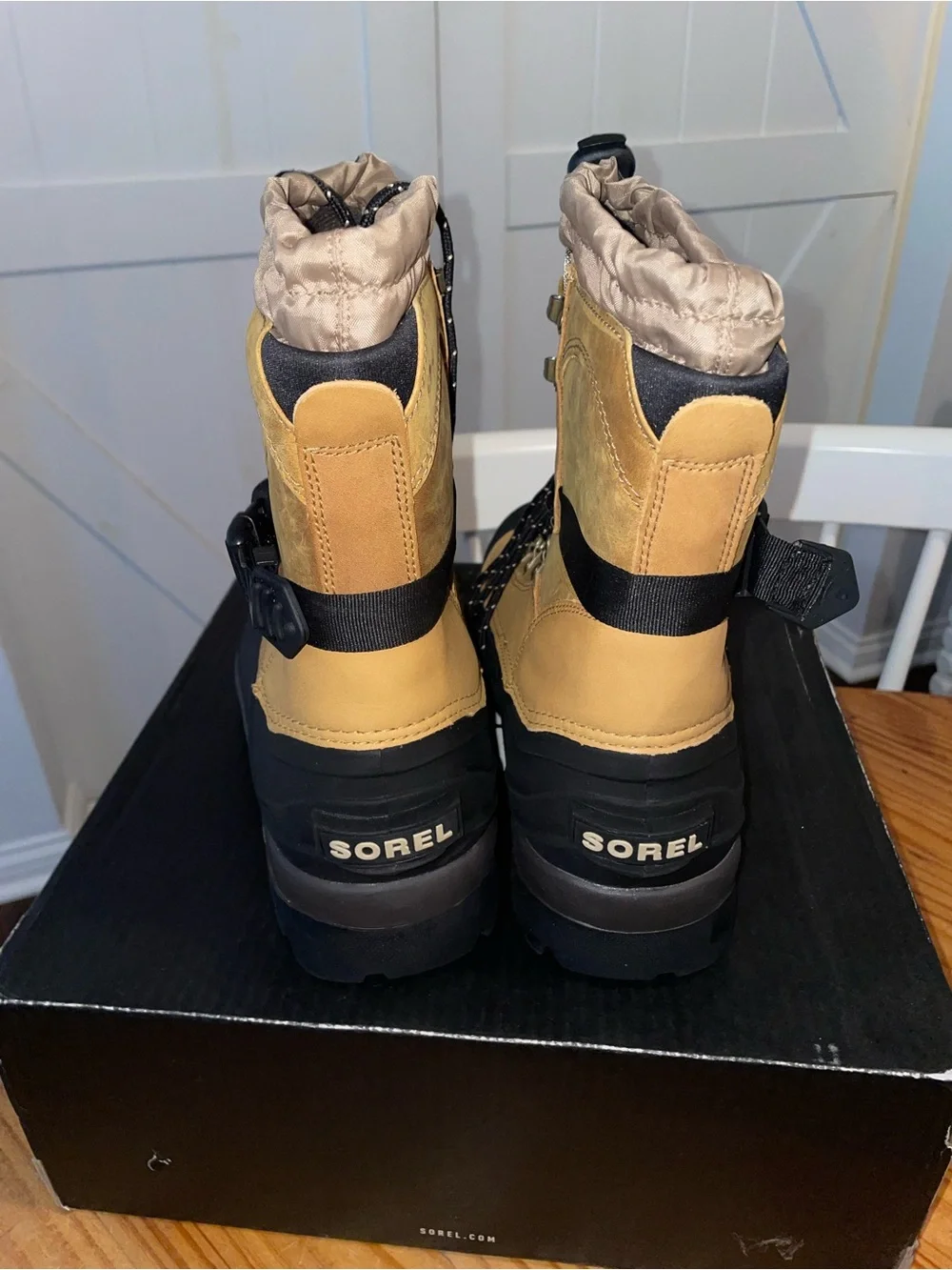 Sorel Conquest Waterproof Boots In British Tan Leather Men’s Sz 10.5 NWB